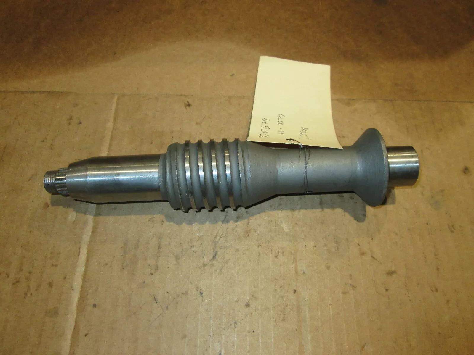 Mercruiser Drive Shaft Rec335679 - Durable Marine Component