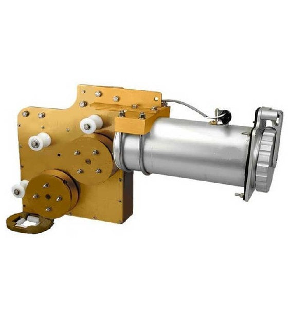 Cablemaster Cm-8 100Amp 24V W/O Hawsepi - Gle04094